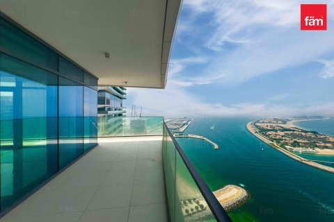 Apartamento en alquiler en Dubai Harbour, Dubai, EAU 3 dormitorios, 180.1 m2 № 646965 - foto 1
