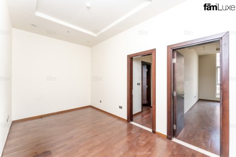 Appartamento in affitto a Palm Jumeirah, Dubai, EAU 3 camere da letto, 223 mq. № 646962 - foto 17