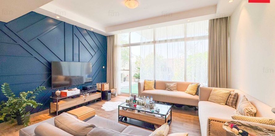 Townhouse în Dubai, EAU 3 dormitoare, 187.2 mp. №646964