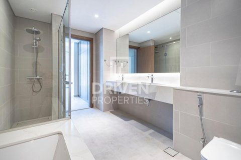 Apartment in Al Wasl, Dubai, UAE 2 bedrooms, 150 sq.m. № 602086 - photo 15