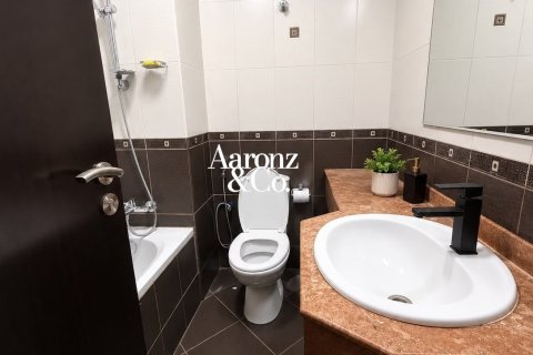 Apartment in Jumeirah Village Circle, Dubai, UAE 2 bedrooms, 122 sq.m. № 717855 - photo 9