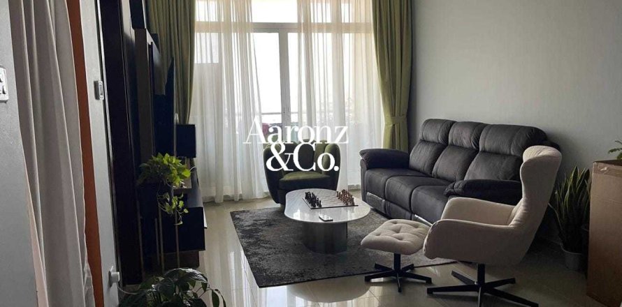 Apartment in Jumeirah Village Circle, Dubai, UAE 2 bedrooms, 122 sq.m. № 717855
