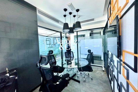Kantor di Jumeirah Lake Towers, Dubai, UEA 100 m2 nomor 717853 - foto 16