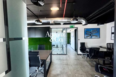 Kantor di Jumeirah Lake Towers, Dubai, UEA 100 m2 nomor 717853 - foto 15
