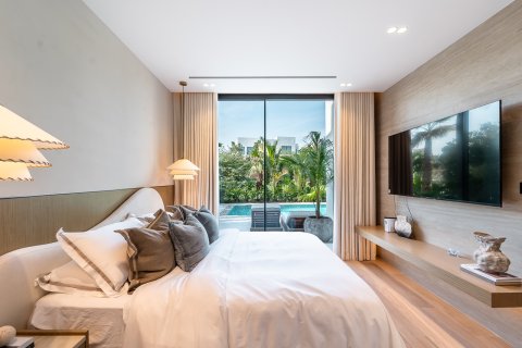 Villa en venta en Jumeirah Islands, Dubai, EAU 5 dormitorios, 548 m2 № 696154 - foto 20