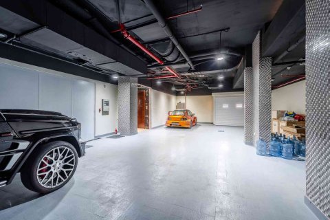 Villa in Dubai, UAE 6 bedrooms, 3054 sq.m. № 696159 - photo 28