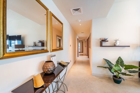 Apartman u Dubai Marina, UAE 4 spavaćih soba, 236 m2 Br. 696155 - fotografija 10