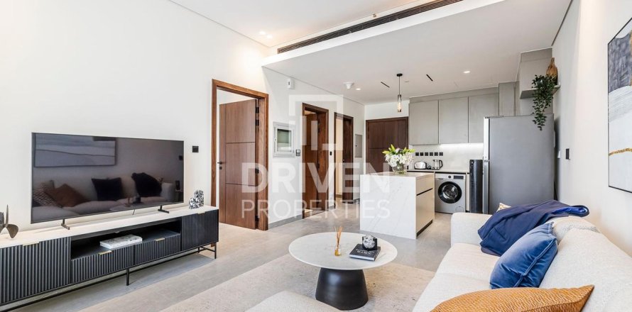 Appartement à Al Satwa, Dubai, EAU: 1 chambre, 77 m2 № 654511