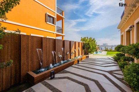 Villetta a schiera in vendita a Dubai, EAU 5 camere da letto, 518.3 mq. № 766677 - foto 17