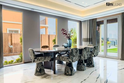 Villetta a schiera in vendita a Dubai, EAU 5 camere da letto, 518.3 mq. № 766677 - foto 7