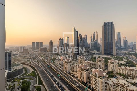 Квартира в Даунтаун Дубай (Даунтаун Бурдж Дубай), ОАЕ 2 спальні, 135м2 № 684299