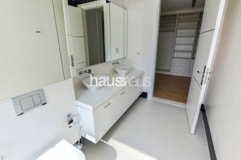 Apartemen di Al Barari, Dubai, UEA 1 kamar tidur, 178 m2 nomor 626491 - foto 11