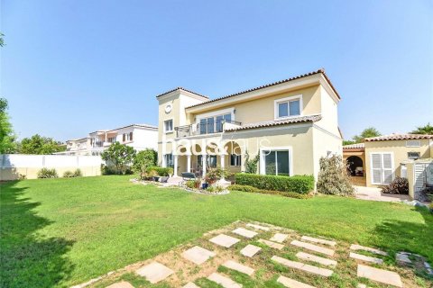 Вилла Дубай Инвестмент Парк, БАӘ-да 5 жатын бөлмелер, 548 м² № 626490 - фото 21