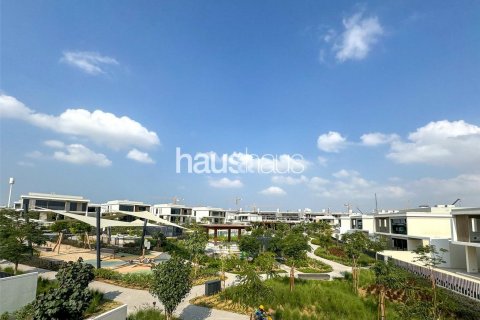 Villa para arrendamento em Tilal Al Ghaf, Dubai, EAU 5 quartos, 548 m2 № 626492 - foto 1