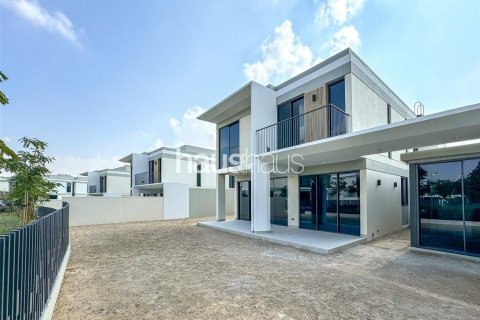 Villa para arrendamento em Tilal Al Ghaf, Dubai, EAU 5 quartos, 548 m2 № 626492 - foto 16