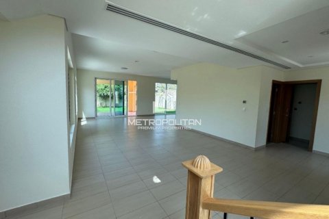 Villa in Jumeirah Park, Dubai, UAE 4 bedrooms, 455 sq.m. № 593797 - photo 11