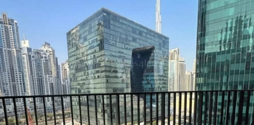 Apartament në Business Bay, Dubai, Emiratet e Bashkuara Arabe 1 dhomë gjumi, 84 m2. № 701878