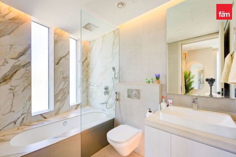 Apartment in Dubai Marina, UAE 1 bedroom, 84.7 sq.m. № 596316 - photo 16