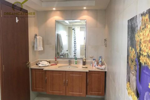 Duplex zur Miete in Al Hamra Village, Ras Al Khaimah, VAE 4 Schlafzimmer, 453 m2 Nr. 588702 - Foto 15