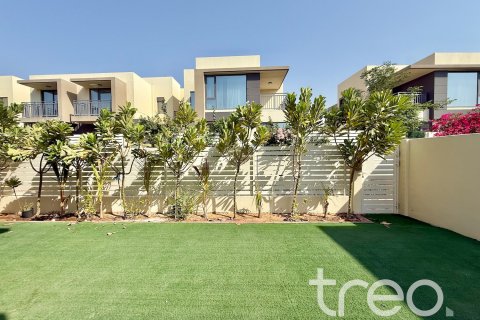 Stadthaus zur Miete in Dubai Hills Estate, Dubai, VAE 4 Schlafzimmer, 228.73 m2 Nr. 753769 - Foto 3