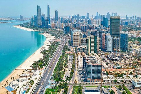 Land in Abu Dhabi, UAE 3716 sq.m. № 616095 - photo 4