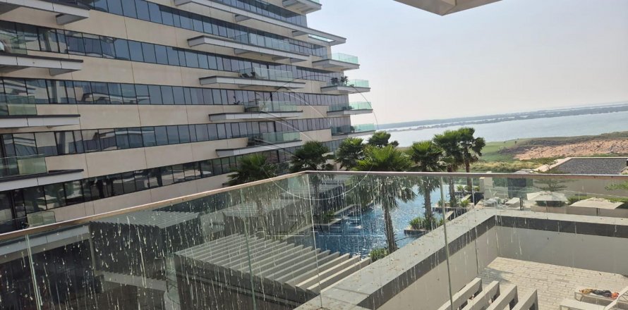 Byt na Yas Island, Abu Dhabi, SAE 2 ložnice, 164 m² Č.: 616101