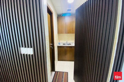 Office til leje i Business Bay, Dubai, UAE 156.2 kvm № 693227 - foto 9