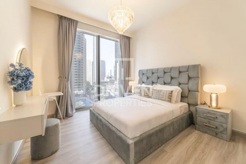 Apartment til salg i Downtown Dubai (Downtown Burj Dubai), Dubai, UAE 2 soveværelser, 105 kvm № 602182 - foto 8