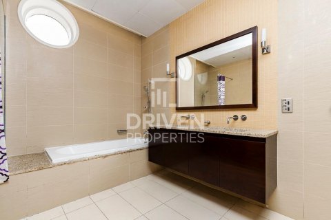 Apartemen di Palm Jumeirah, Dubai, UEA 3 kamar tidur, 222 m2 nomor 602183 - foto 23
