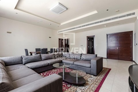 Apartemen di Palm Jumeirah, Dubai, UEA 3 kamar tidur, 222 m2 nomor 602183 - foto 3