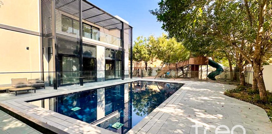 Villa à The Villa, Dubai, EAU: 5 chambres, 534.47 m2 № 733074