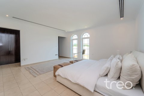 Huvila Jumeirah Park, Dubai, Arabiemiraatit 4 makuuhuonetta, 402.73 m2 № 733076 - kuva 8