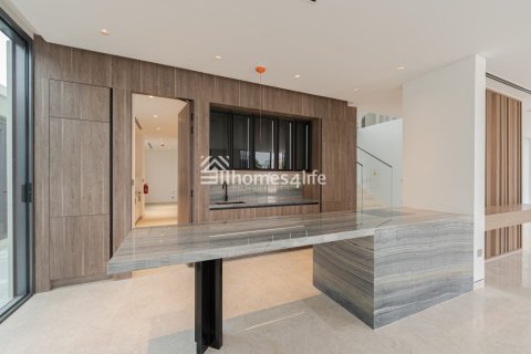 Villa te huur in Tilal Al Ghaf, Dubai, VAE 6 slaapkamers, 831 vr.m., nr 692739 - foto 6