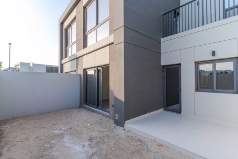Maison de ville à louer à Dubai South (Dubai World Central), Dubai, EAU 2 chambres, 131 m2 № 693277 - photo 2