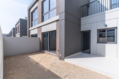 Maison de ville à louer à Dubai South (Dubai World Central), Dubai, EAU 2 chambres, 129 m2 № 693276 - photo 2