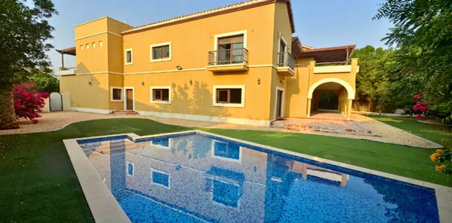 Villa sa The Villa, Dubai, UAE 5 silid-tulugan, 793.39 sq.m. № 750774
