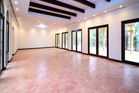 Villa sa The Villa, Dubai, UAE 5 silid-tulugan, 793.39 sq.m. № 750774 - larawan 4