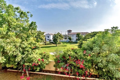 Villa sa The Villa, Dubai, UAE 5 silid-tulugan, 793.39 sq.m. № 750774 - larawan 17
