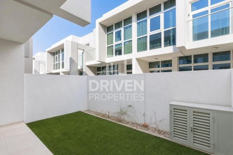 Kuća u nizu u gradu Dubai, UAE 3 spavaće sobe, 112.23 m2 Br. 762376 - Slika 25