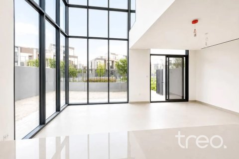 Villa Mudon, Dubaijā, AAE 3 istabas, 218.41 m2 Nr. 733704 - attēls 2