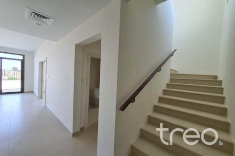 Adosado en alquiler en Town Square, Dubai, EAU 4 dormitorios, 294.32 m2 № 733703 - foto 2