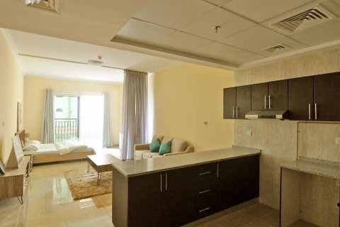 Apartment in 7 Seasons in International City, Dubai, UAE 1 bedroom, 123.97 sq.m. № 564892 - photo 2