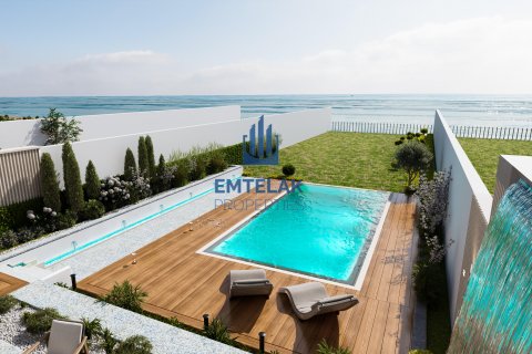 Apartment in Sharm, Fujairah, UAE 5 bedrooms № 587627 - photo 3