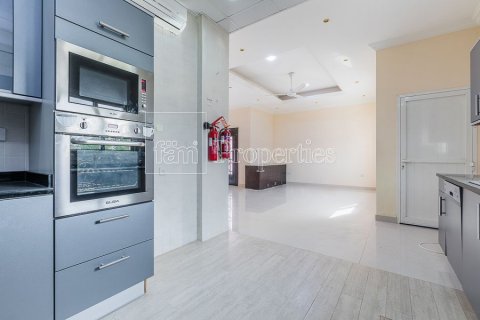 Вилла Дубай, БАӘ-да 6 жатын бөлмелер, 555 м² № 700104 - фото 12