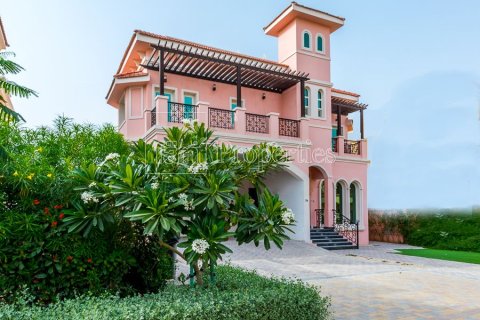 Vila u Dubai, UAE 555 m2, 6 spavaćih soba Br. 700104