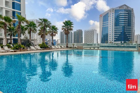 Apartment til leje i Business Bay, Dubai, UAE 2 soveværelser, 117.8 kvm № 700102 - foto 5