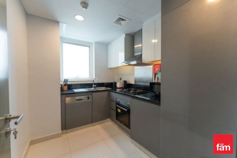 Apartment til leje i Business Bay, Dubai, UAE 2 soveværelser, 117.8 kvm № 700102 - foto 9