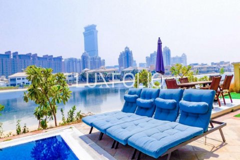 Vila v Palm Jumeirah, Dubai, SAE 7 ložnice, 650 m² Č.: 628159 - fotografie 17