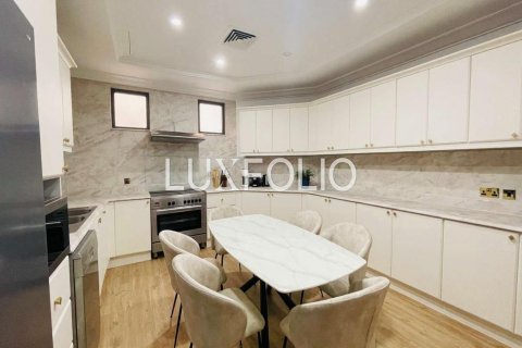 Vila v Palm Jumeirah, Dubai, SAE 7 ložnice, 650 m² Č.: 628159 - fotografie 14