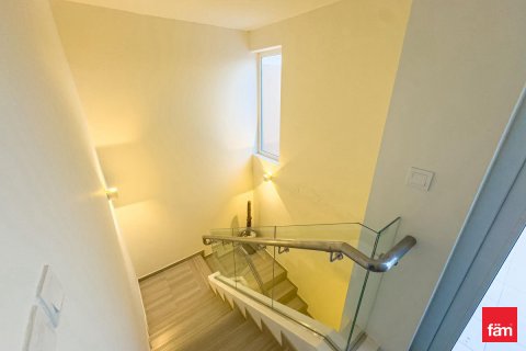 Villetta a schiera in affitto a Dubai, EAU 3 camere da letto, 186.3 mq. № 691241 - foto 10